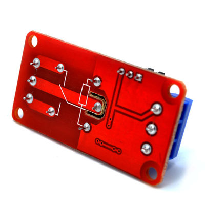 যোগাযোগ লোড 12V 1 চ্যানেল রিলে মডিউল রেড PCB বোর্ডে অপ্টোক্যাপলার বিচ্ছিন্নতার সাথে
