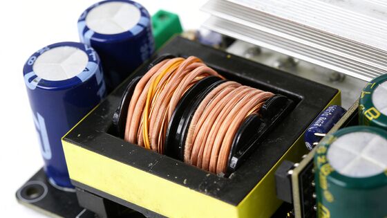 ডাবল আউটপুট এবং উচ্চ দক্ষতার সাথে 600W এসি-ডিসি স্টেপ-ডাউন মডিউল সুইচিং পাওয়ার সাপ্লাই